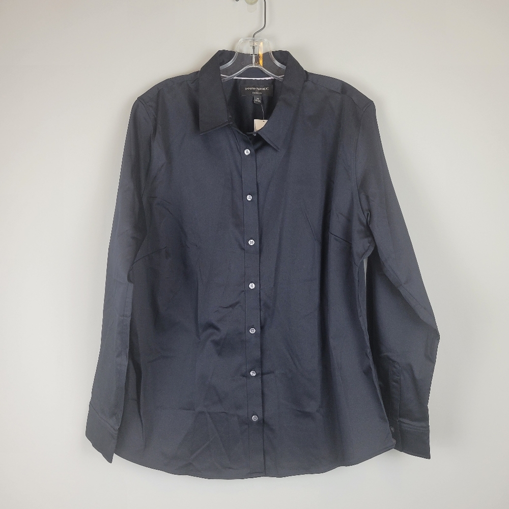 NWT Banana Republic Button Down